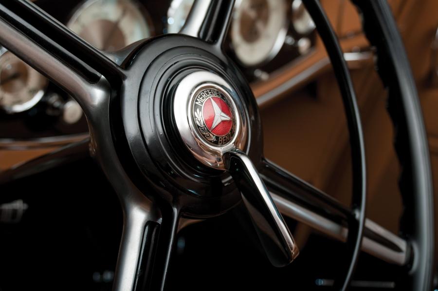  Mercedes-Benz 540K Special Cabriolet 1936 года  (фото 11 из 23)